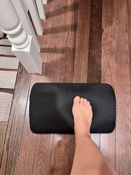 Photo of free Foam Foot Rest (Fairlawn/Anacostia) #1