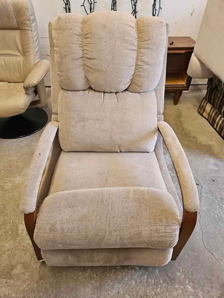 Photo of free Sofa & chairs (Markham) #2