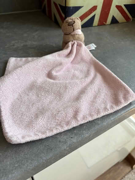 Photo of free Pink baby comforter (Basildon SS16) #1
