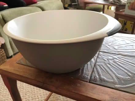 Photo of free Mixing bowl (Langney BN23) #1