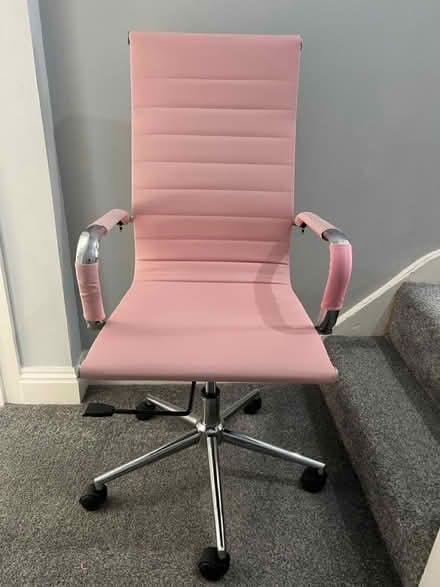 Photo of free Office computer chair (Sevenoaks) #1