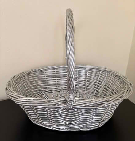 Photo of free Silver basket (Oakton) #2