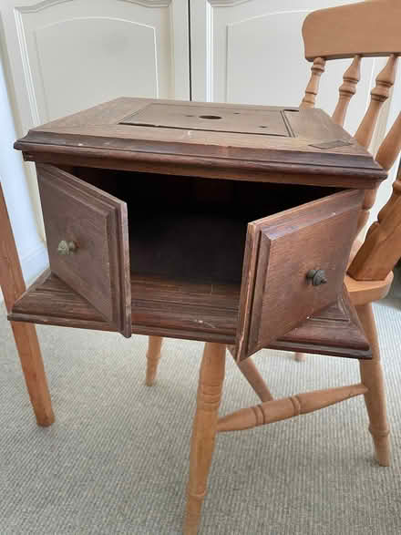 Photo of free His masters voice gramophone base (Willington MK44) #1