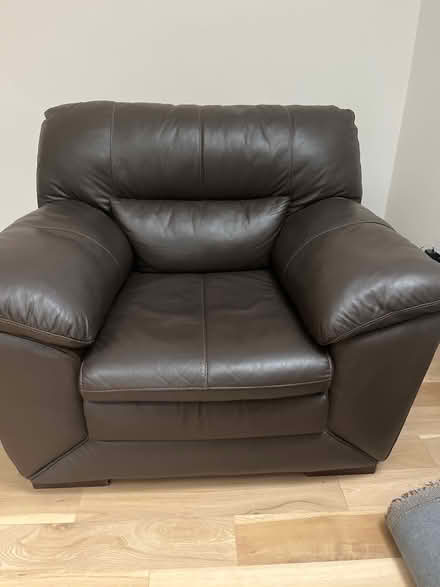 Photo of free Faux leather settee and armchair (Hawkwell SS5) #1