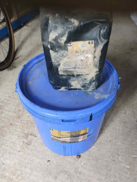 Photo of free Resin (Much Cowarne HR7) #4