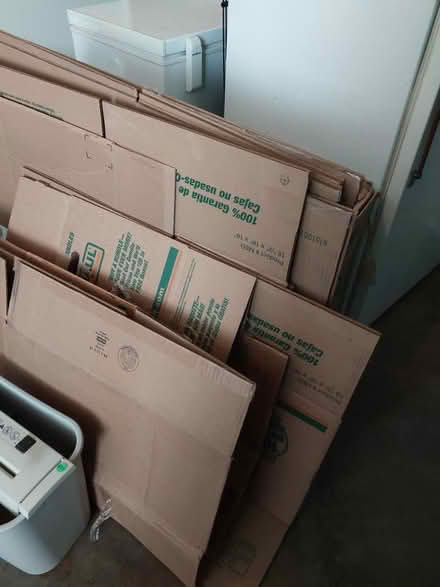 Photo of free Uhaul boxs (MT. Tabor) #1