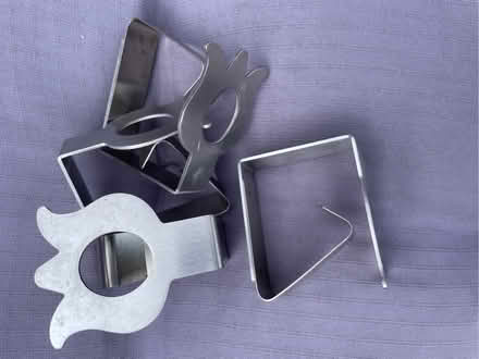 Photo of free Tablecloth clips (Golden Green TN11) #2