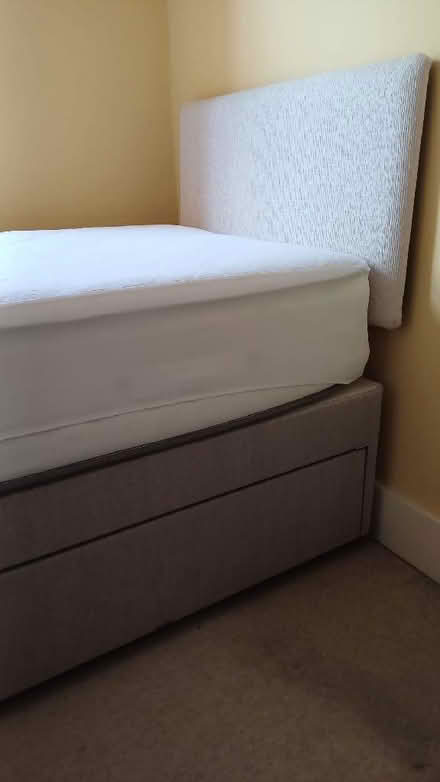 Photo of free Single bed (Newtown RG1) #4