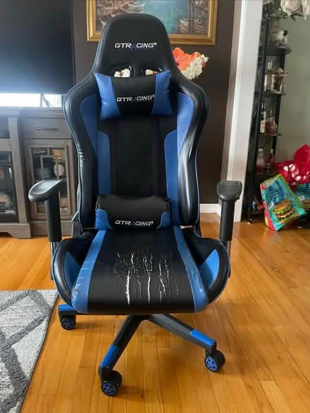Photo of free Gaming Chair (Fairfield Area) #1