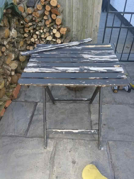 Photo of free Outdoor table (Mollington CH1) #2