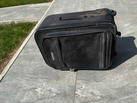 Photo of free Hand Luggage Suitcase (Luton LU2) #1