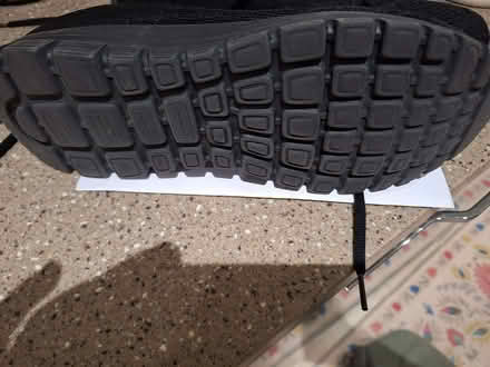 Photo of free Black sketchers trainers (Spondon DE21) #2