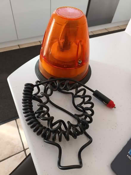 Photo of free amber rotating flashing light (Melksham) #1