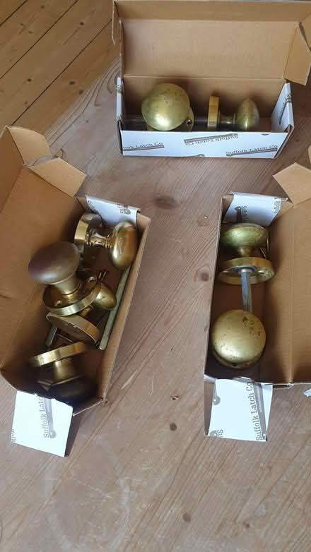 Photo of free Door knobs brass effect (Paignton) #1