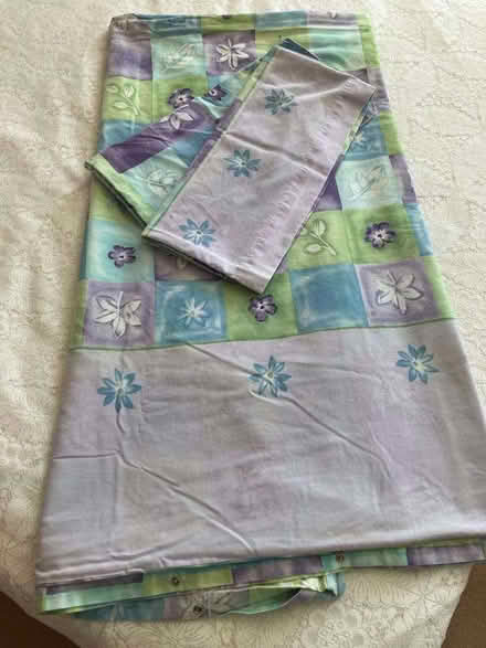 Photo of free Duvet covers for small (?) double (Goffs Oak EN7) #4