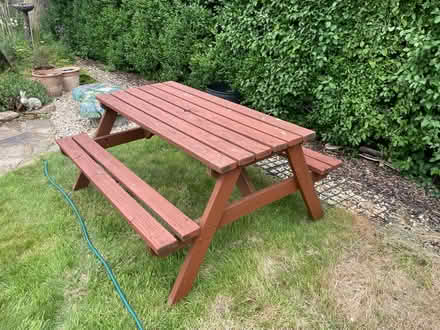 Photo of free Picnic table (Fetcham) #1