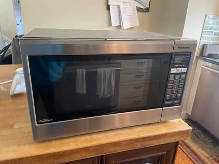 Photo of free Panasonic Inverter microwave (Babylon, NY) #1
