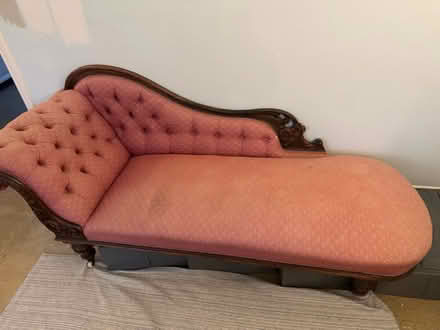 Photo of free Antique Chaise (Cm34rt) #1