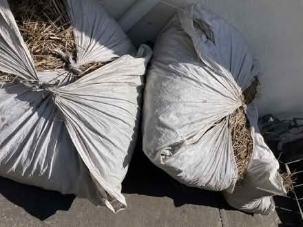 Photo of free straws for mulching #1