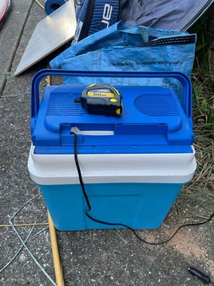 Photo of free 12v camping fridge assumed working (Wells BA5) #1