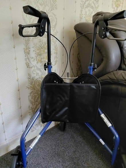 Photo of Walking frame (Blackburn) #1