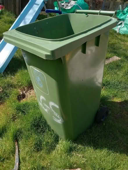 Photo of free Green wheelie bin (Moldgreen HD5) #1