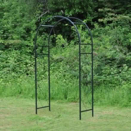 Photo of Garden arch (ME15) #1