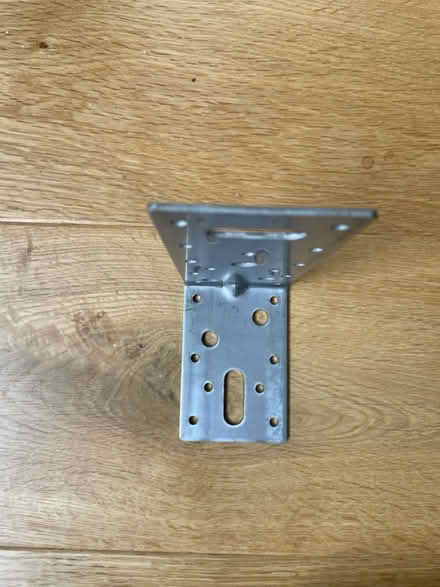 Photo of free 6x Angle Brackets (WS13) #4