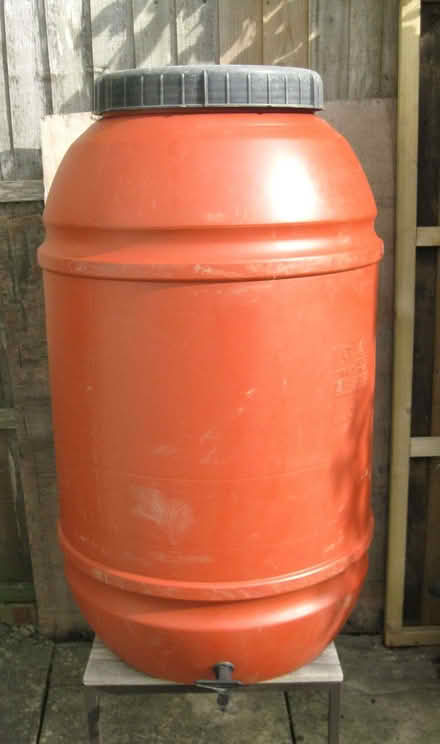 Photo of free Large water barrel (Kidlington OX5) #1