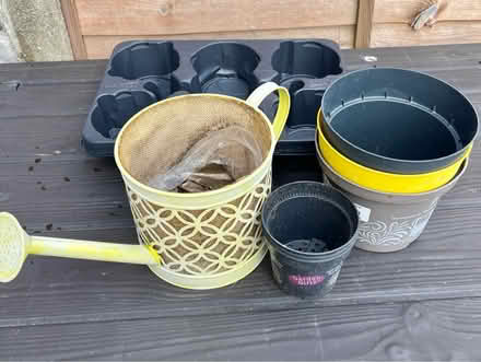 Photo of free Plant pots (plastic) (Littlehampton, Beaumont park) #1