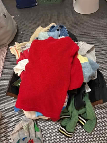 Photo of free Infant clothes, nursery spares mostly 18-24 m unisex /boys (Gracemount EH16) #1