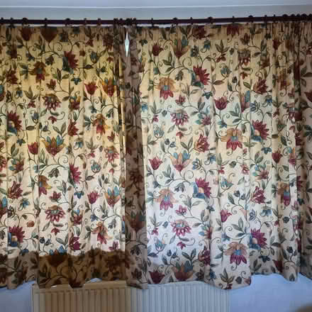 Photo of free Lounge Curtains (Hunmanby YO14) #1