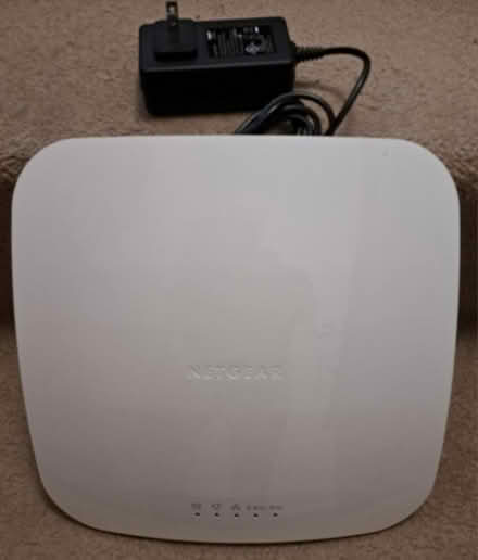 Photo of free WiFi access point (Newmarket) #1