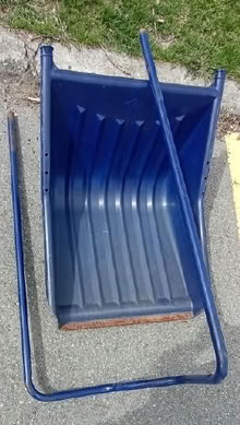 Photo of free sno float (Bayshore) #1
