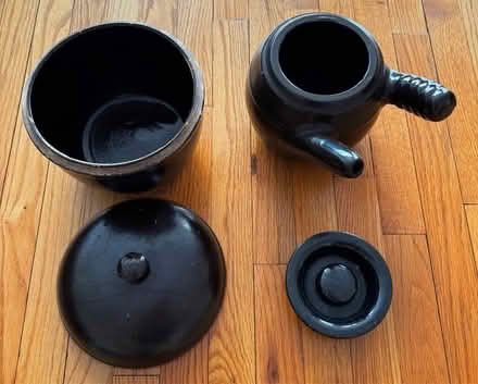 Photo of free Chinese herbal pottery (Briarwood Jamaica) #2