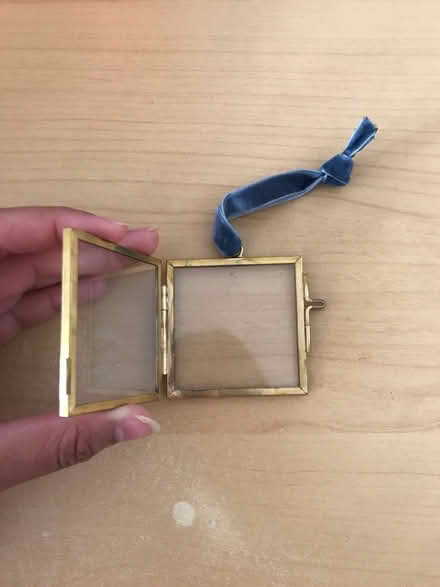 Photo of free Photo frame (KT3 new malden) #1