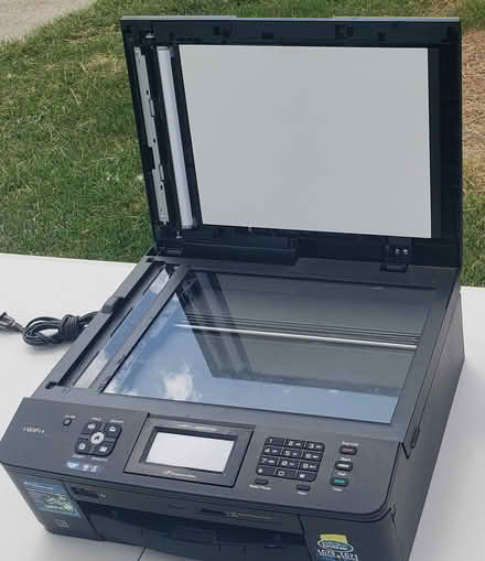 Photo of free Brother Printer/Scanner MFCJ625DW (Front Royal) #3