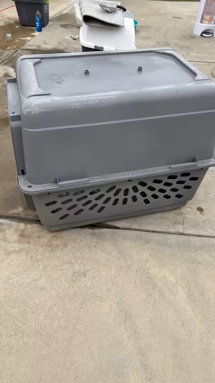 Photo of free Plastic Dog Crate (Allied Gardens) #3