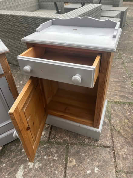 Photo of free Bedside Cabinets (TN26) #3
