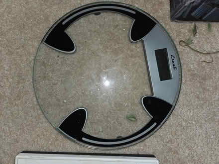 Photo of free Clear bath scale (Table Mesa) #1