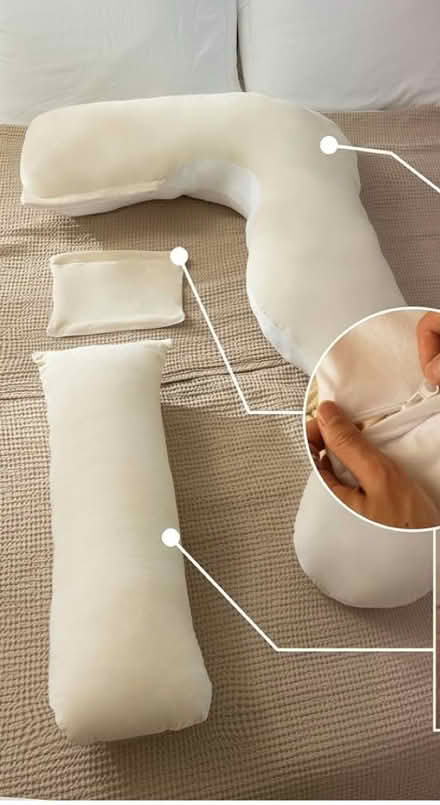 Photo of free Pregnancy pillow (Twickenham TW2) #2