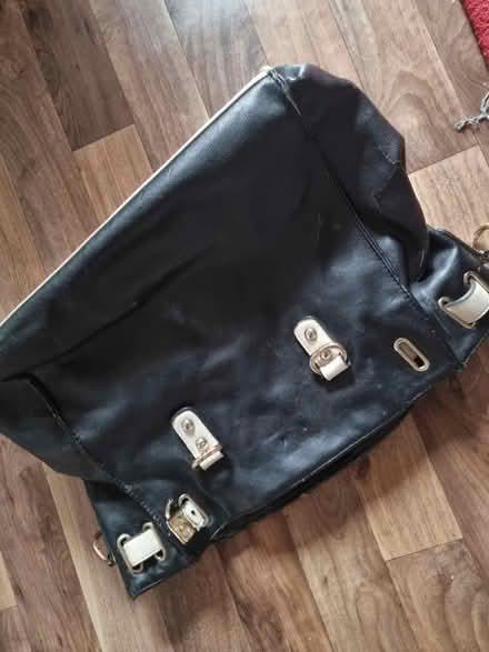 Photo of free Leather look bag- for upcyling (stroud green N4) #2