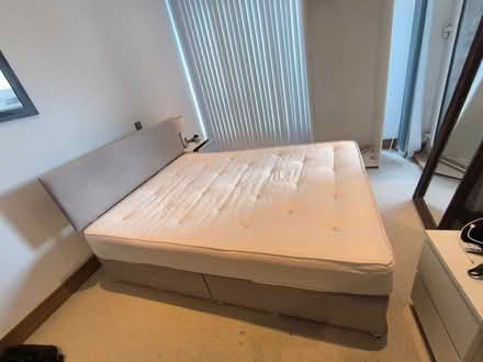 Photo of free 1 Double mattresse (Bethnal Green E1) #2
