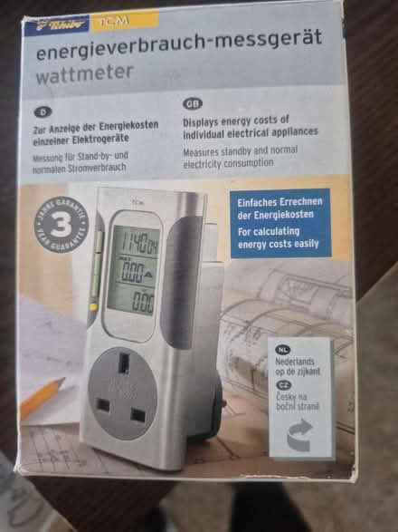 Photo of free Energy Consumption Measurer (Broadbridge Heath) #1