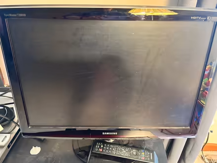 Photo of free Samsung monitor (Souderton PA) #2