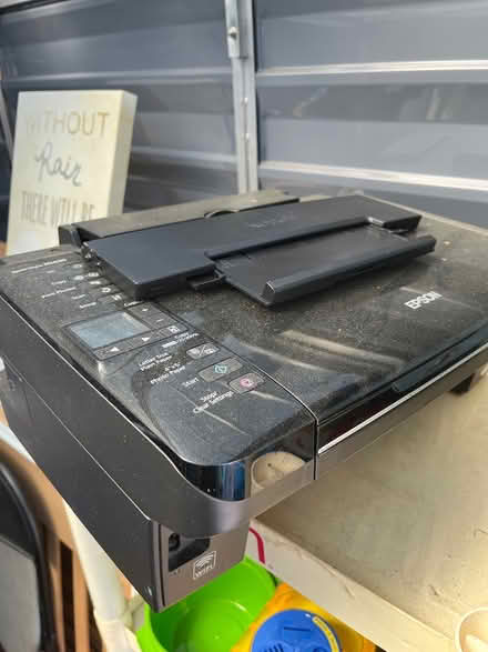 Photo of free Epson copier printer scanner (Oradell) #2