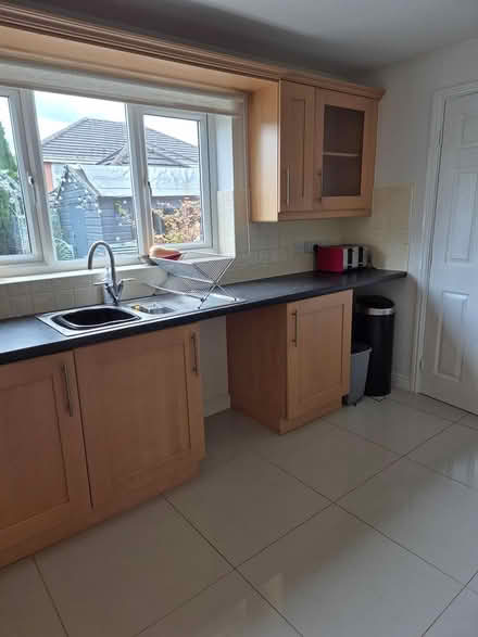 Photo of free Fitted kitchen (Stoke On Trent ST6 8GE) #2