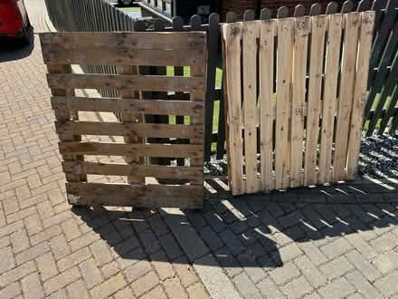 Photo of free Wooden Pallets (Bursledon SO31) #1