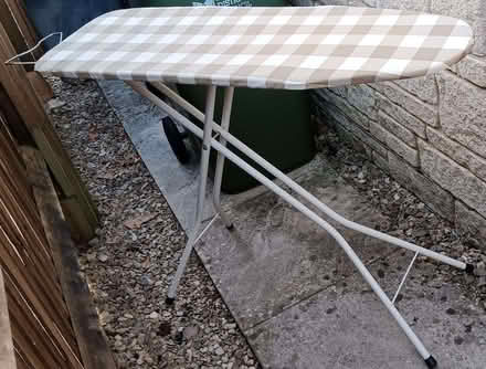 Photo of free ironing board (Bussage GL6) #2