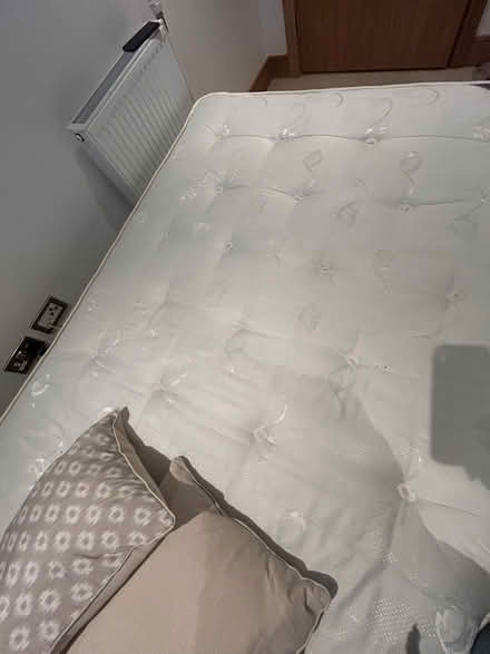 Photo of free 1 Double mattresse (Bethnal Green E1) #3